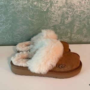 UGG GIRLS SLIPPERS